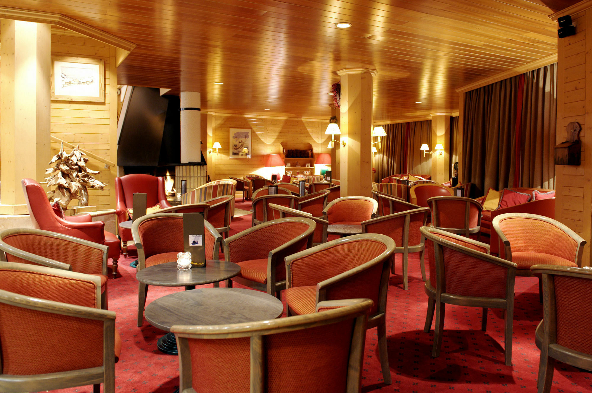 Lake Hotel Courchevel 1850 Eksteriør bilde